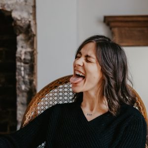 5 Beneficios de usar raspador lengua